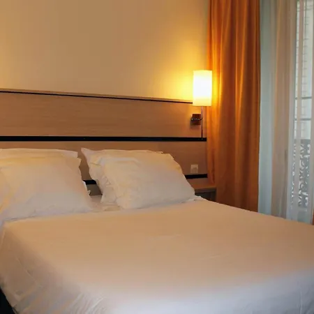 New Hotel Saint Lazare-3